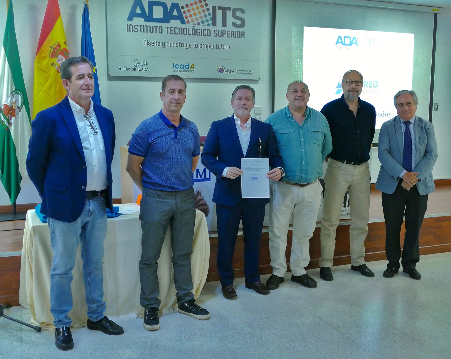 Fotos de la graduación curso 2022-2024. 30