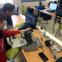 Clase de montaje y mantenimiento de equipos informáticos 1