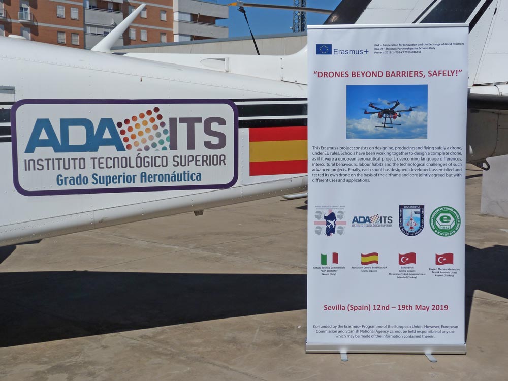 Montaje de dron en ADA ITS durante el proyecto KA219